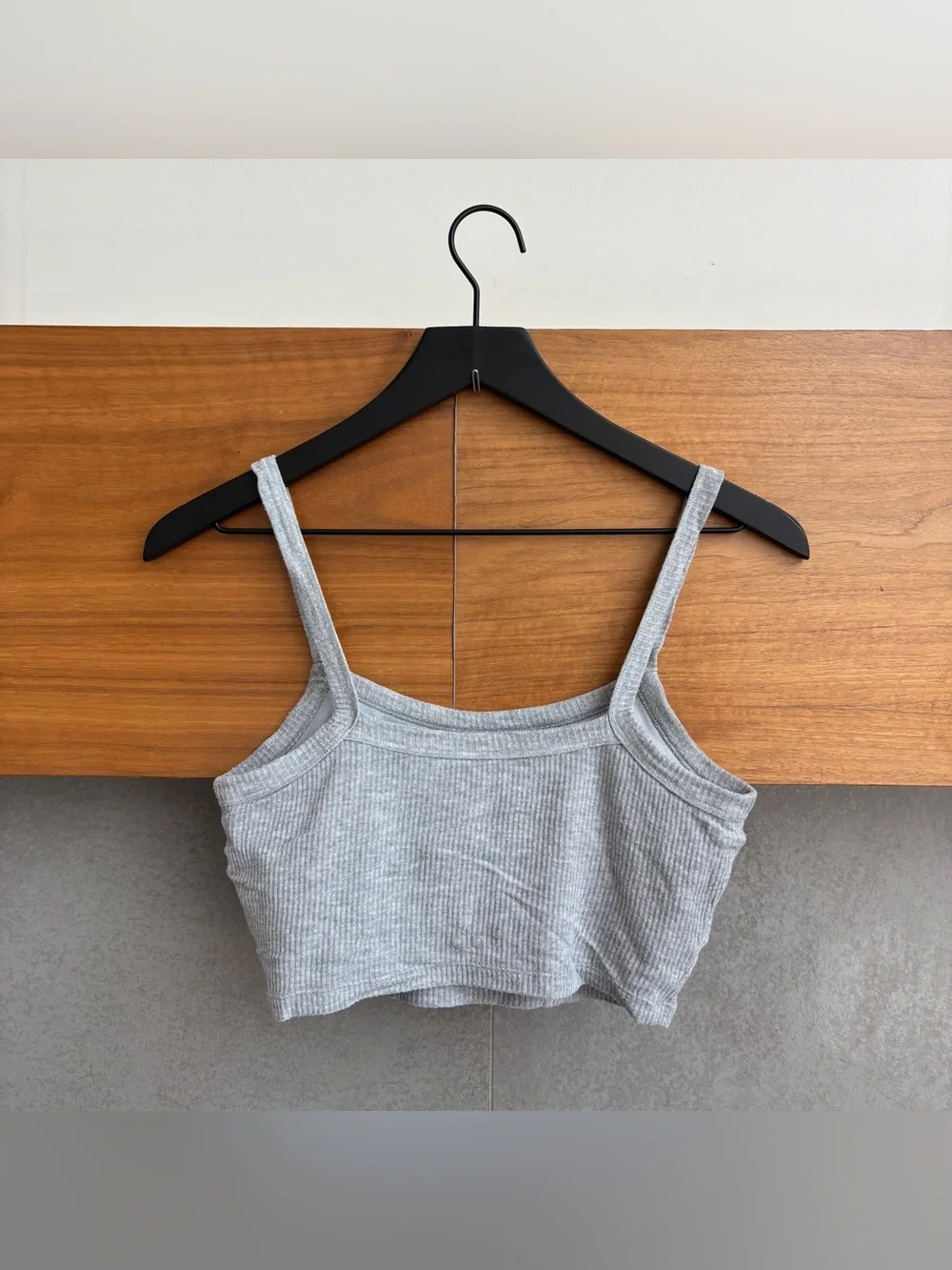 Alo Yoga Ribbed Tank Top, Size M